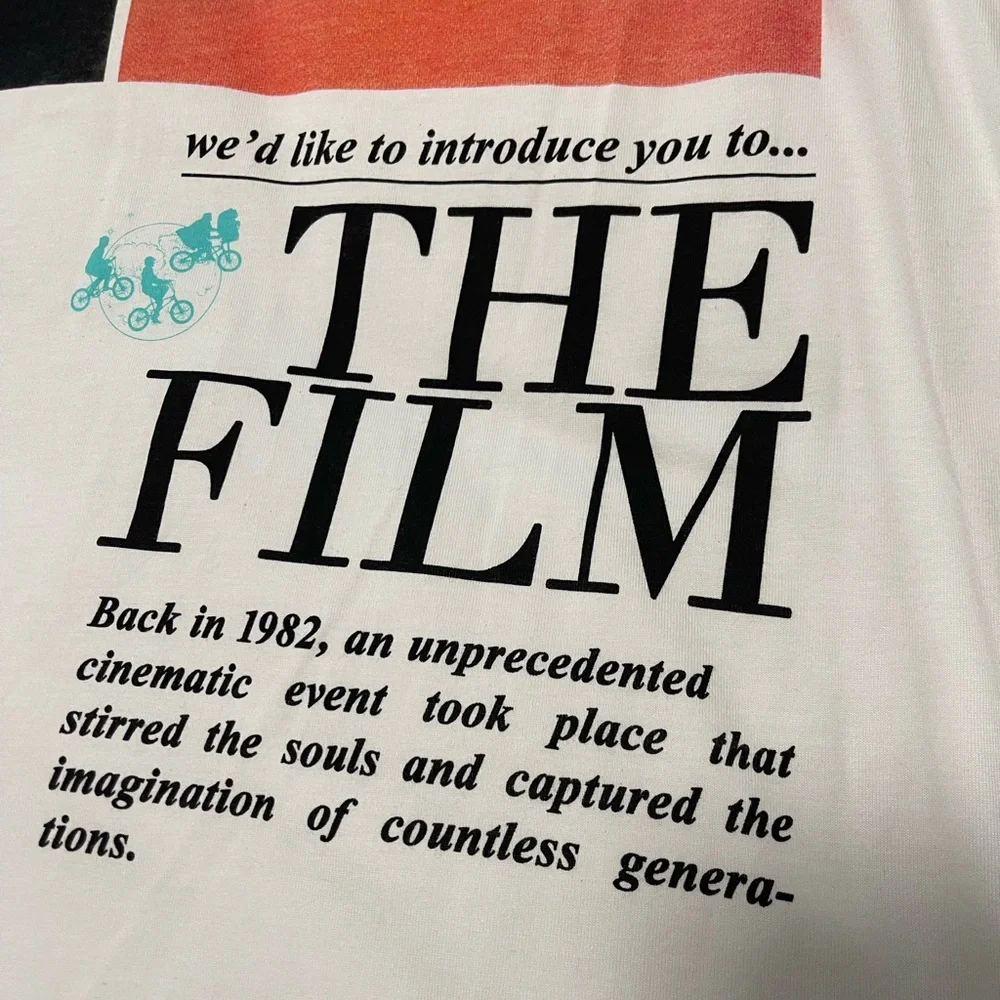 E. T. The Extra Terrestrial movie White T shirt  Sleeve Tee size Large - Picture 4 of 7
